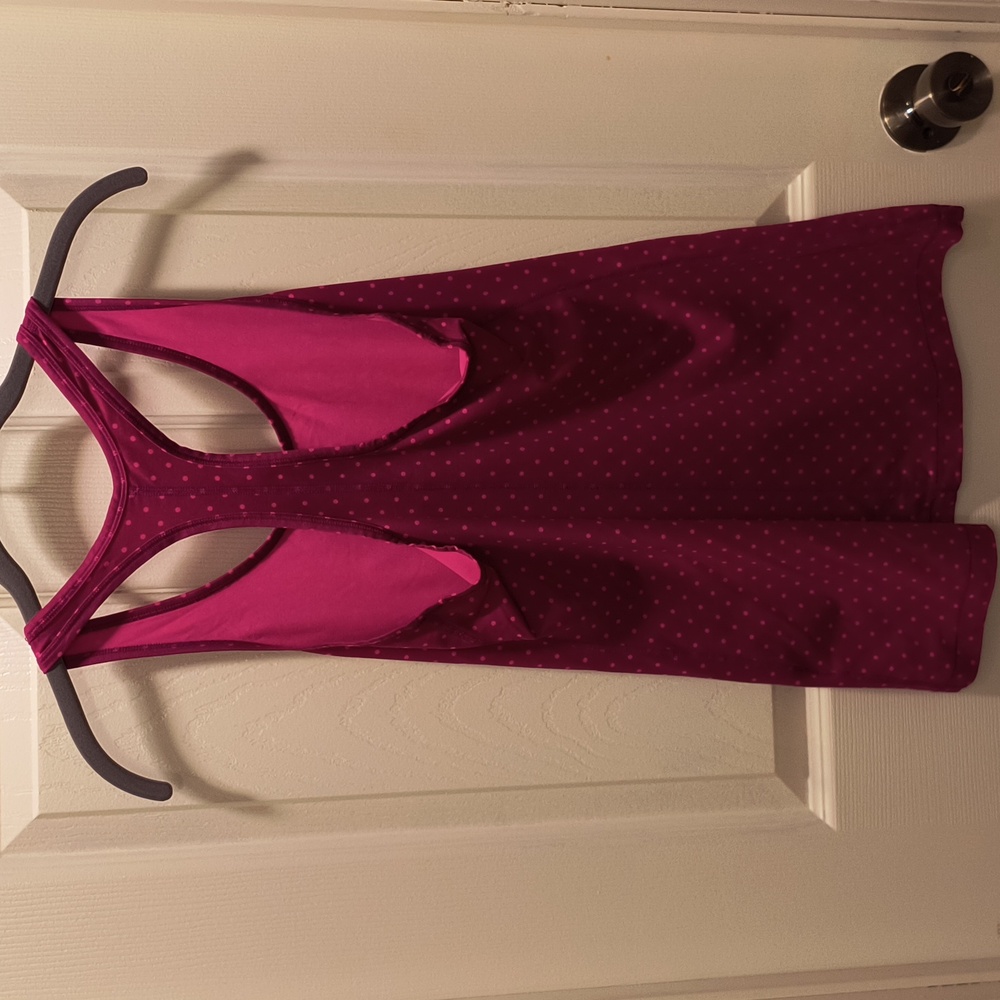 Nike Dri-Fit Racerback - Picture 3 of 3